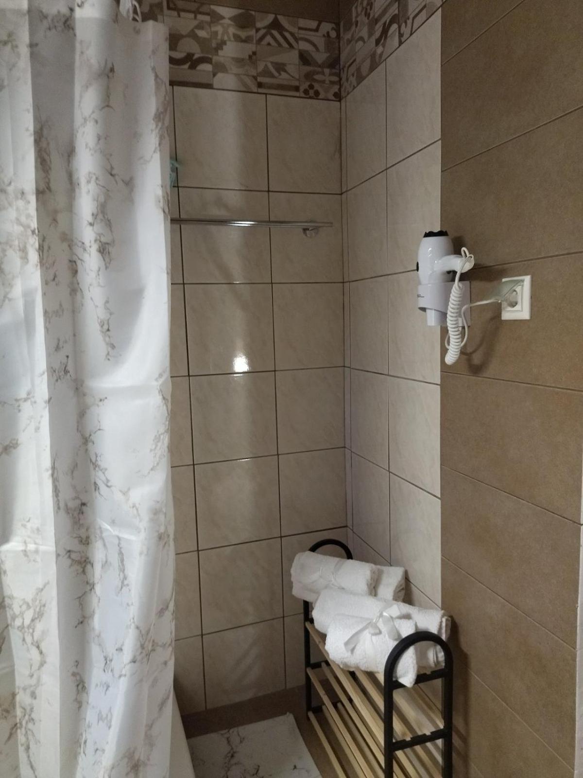 Kamara With Private Pool *