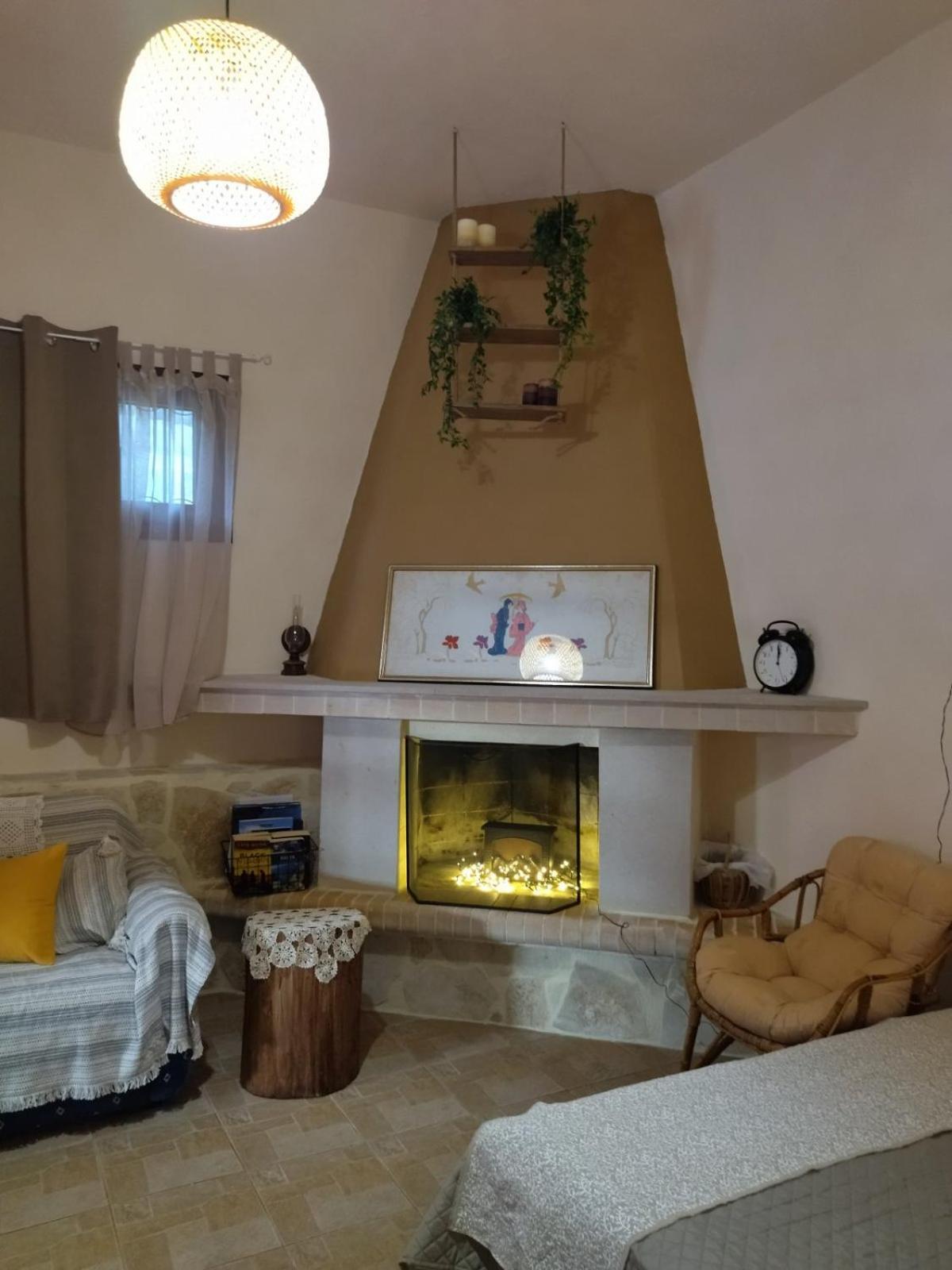 Kamara With Private Pool Ferienhaus