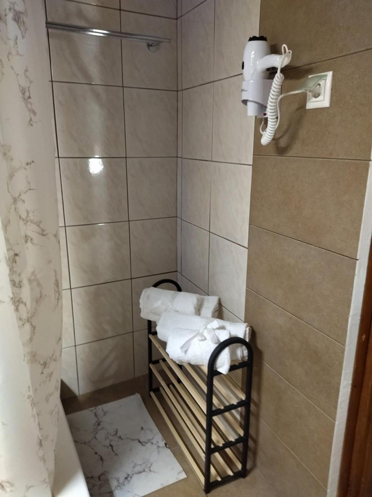 Kamara With Private Pool Ferienhaus Vasilies