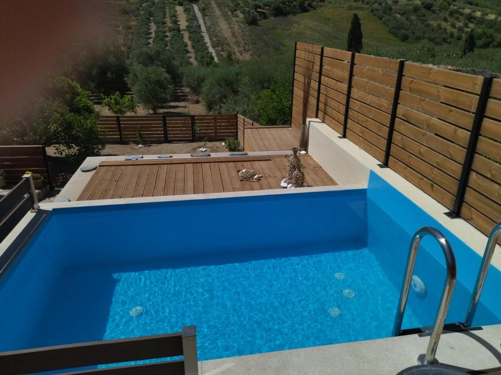 Kamara With Private Pool *